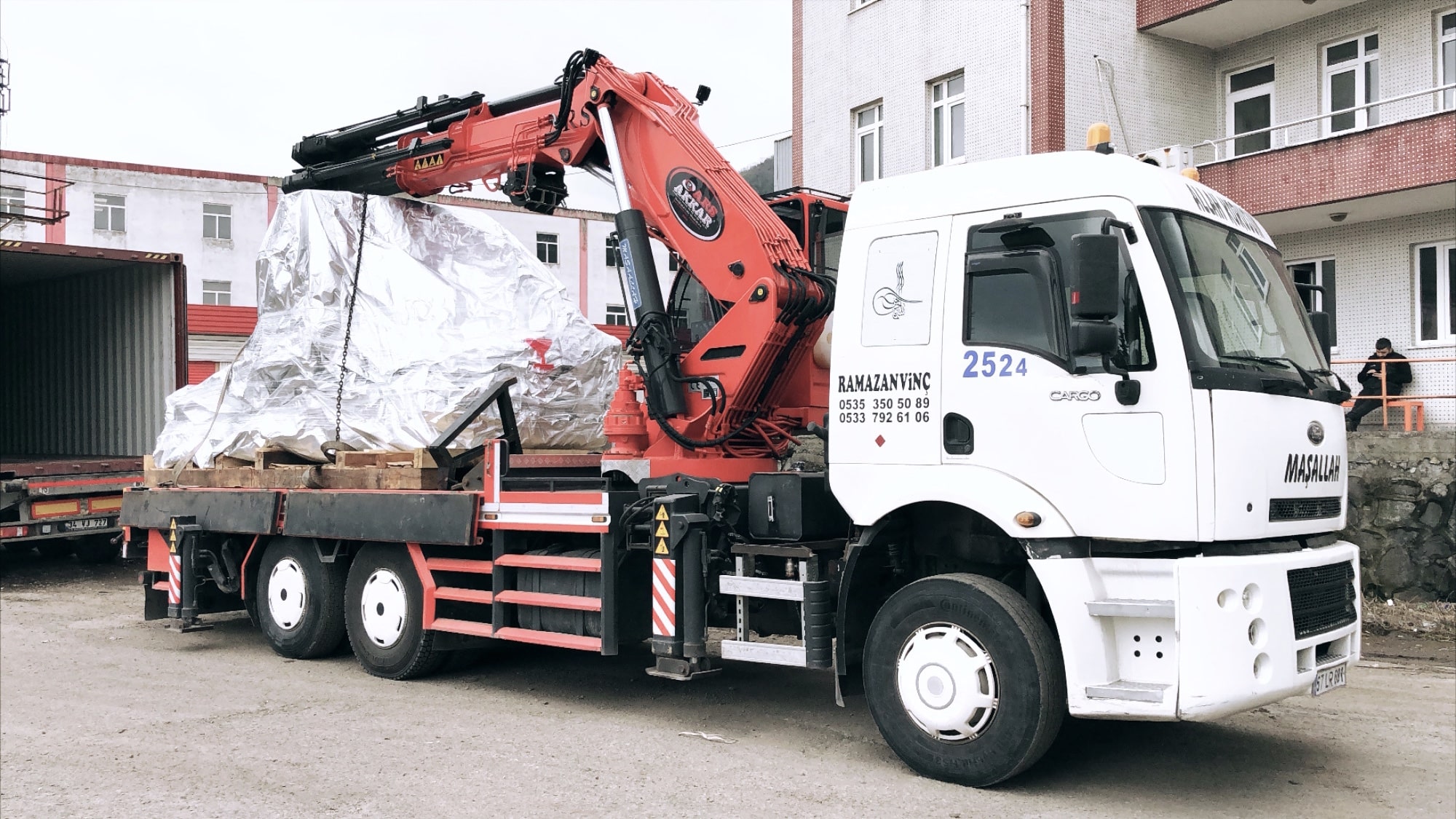 Ramazan Vinç Araç Filosunu Güçlendirdi – Yeni Vinçler Hizmete Girdi